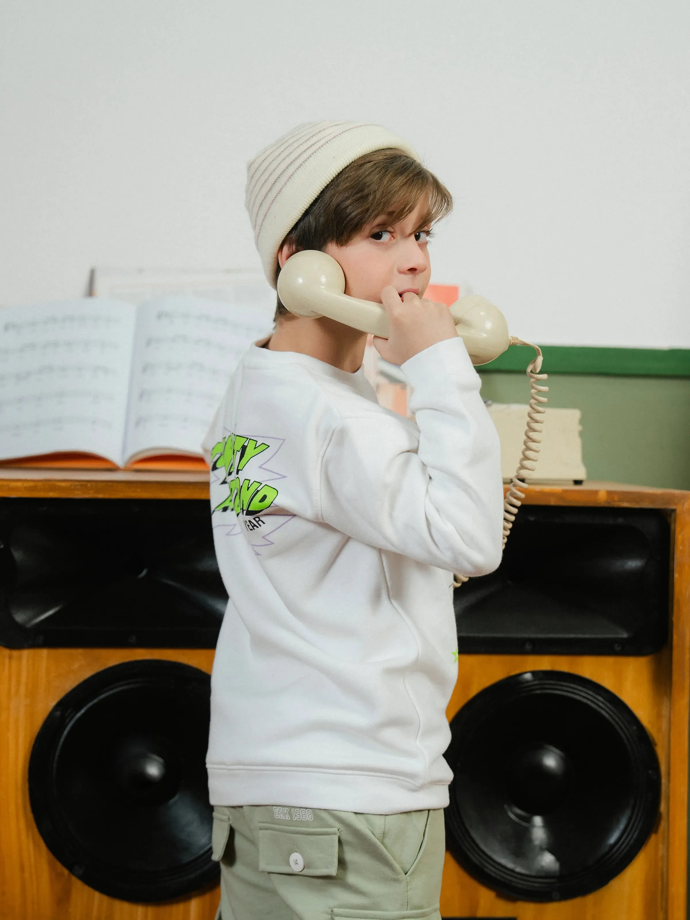 Boy's White Sweatshirt - EBTSS24-010