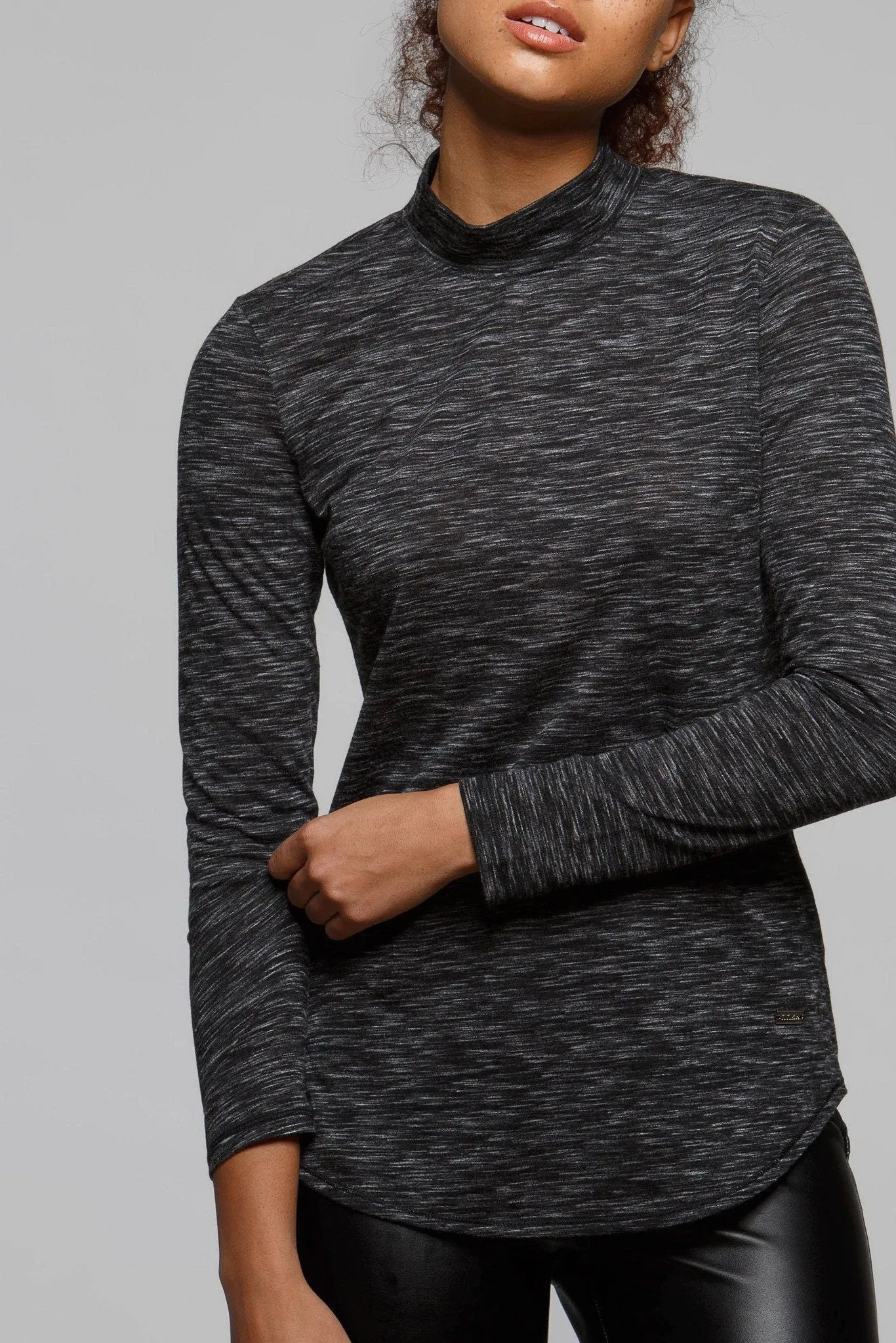 Triss Light Mock Neck Top